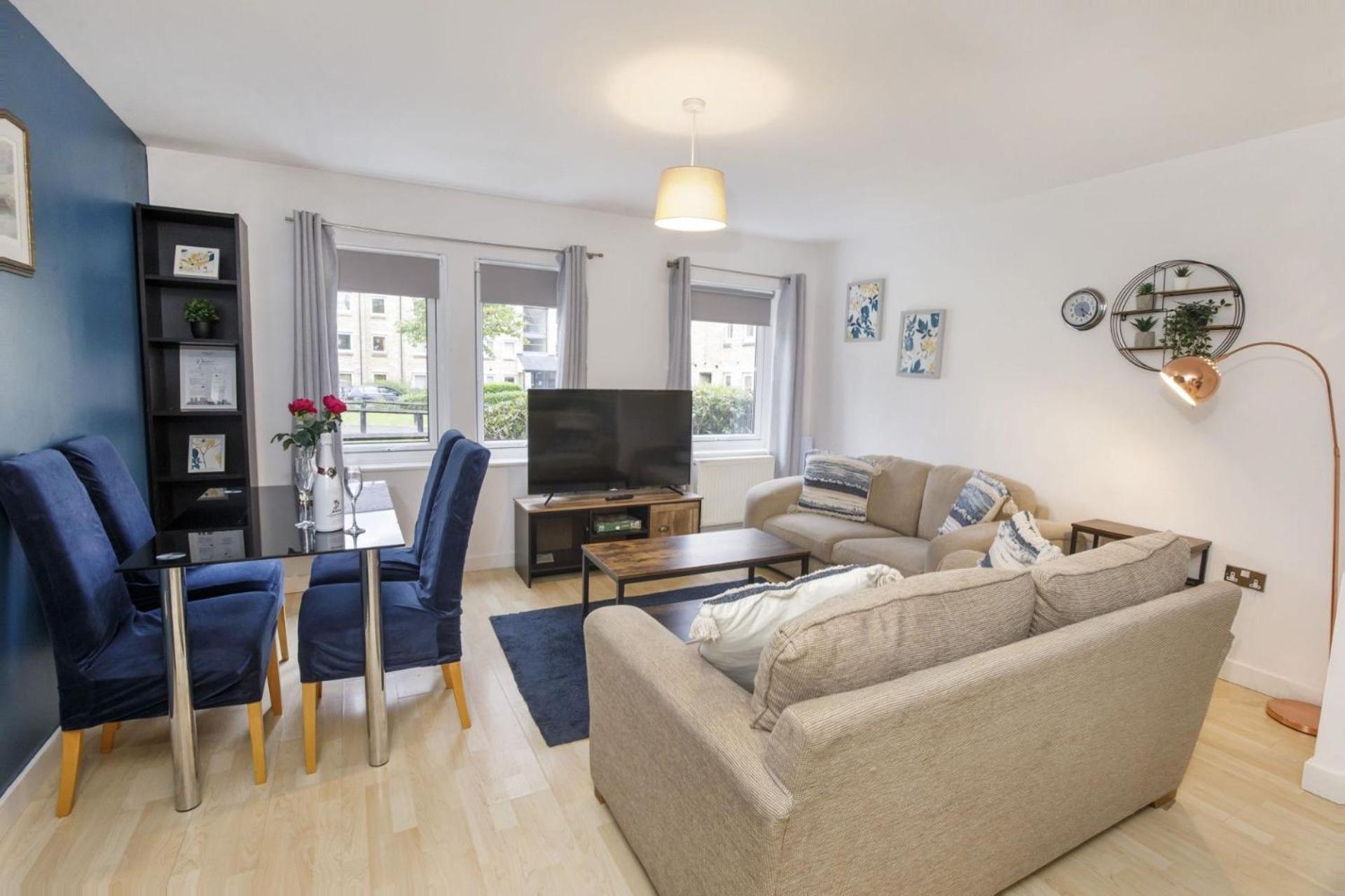 Сasa de vacaciones 1 Liber House With Free Onsite Parking